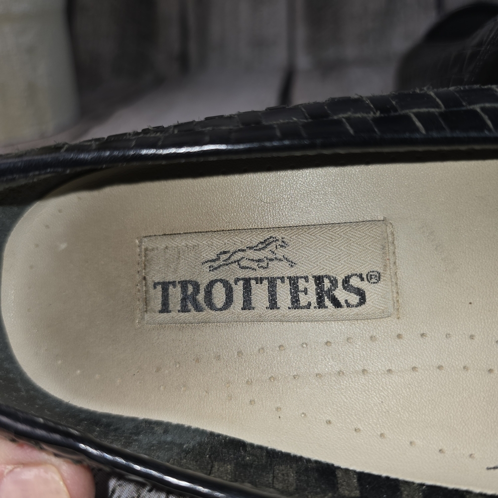 Trotters Black Woven Slip On Loafers Leather Womens Size 9 - Picture 9 of 10